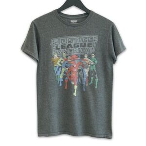 Justice League Graphic Tee Men's Size S Retro Superhero‎ Casual